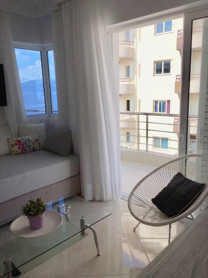 Sea And Sun Apartments Sarandë Buitenkant foto